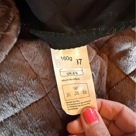 Kentucky Horseware Show Rug. - Picture 5 of 6